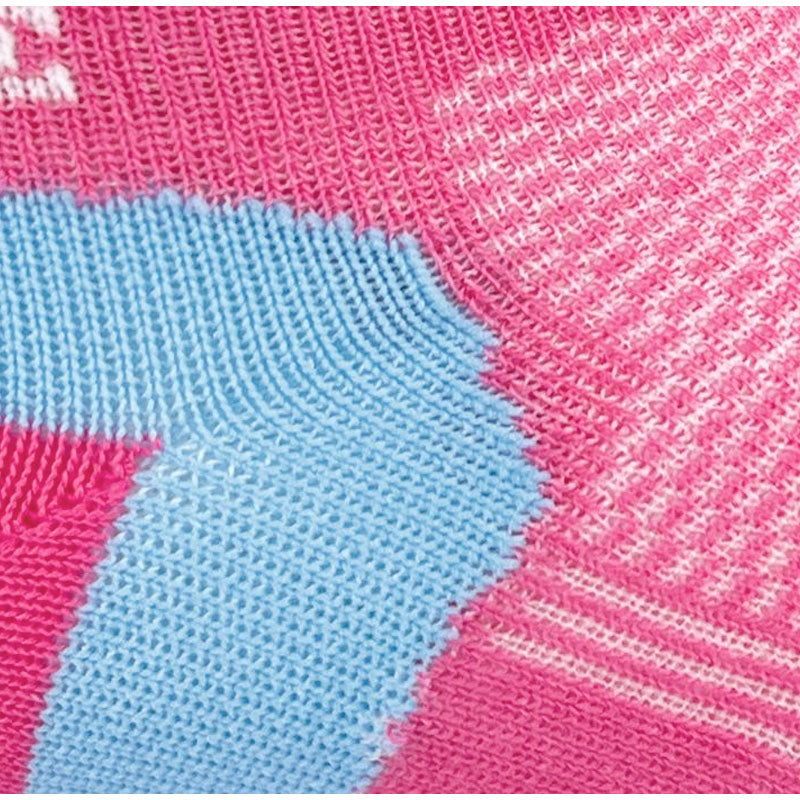 trainer liner close up